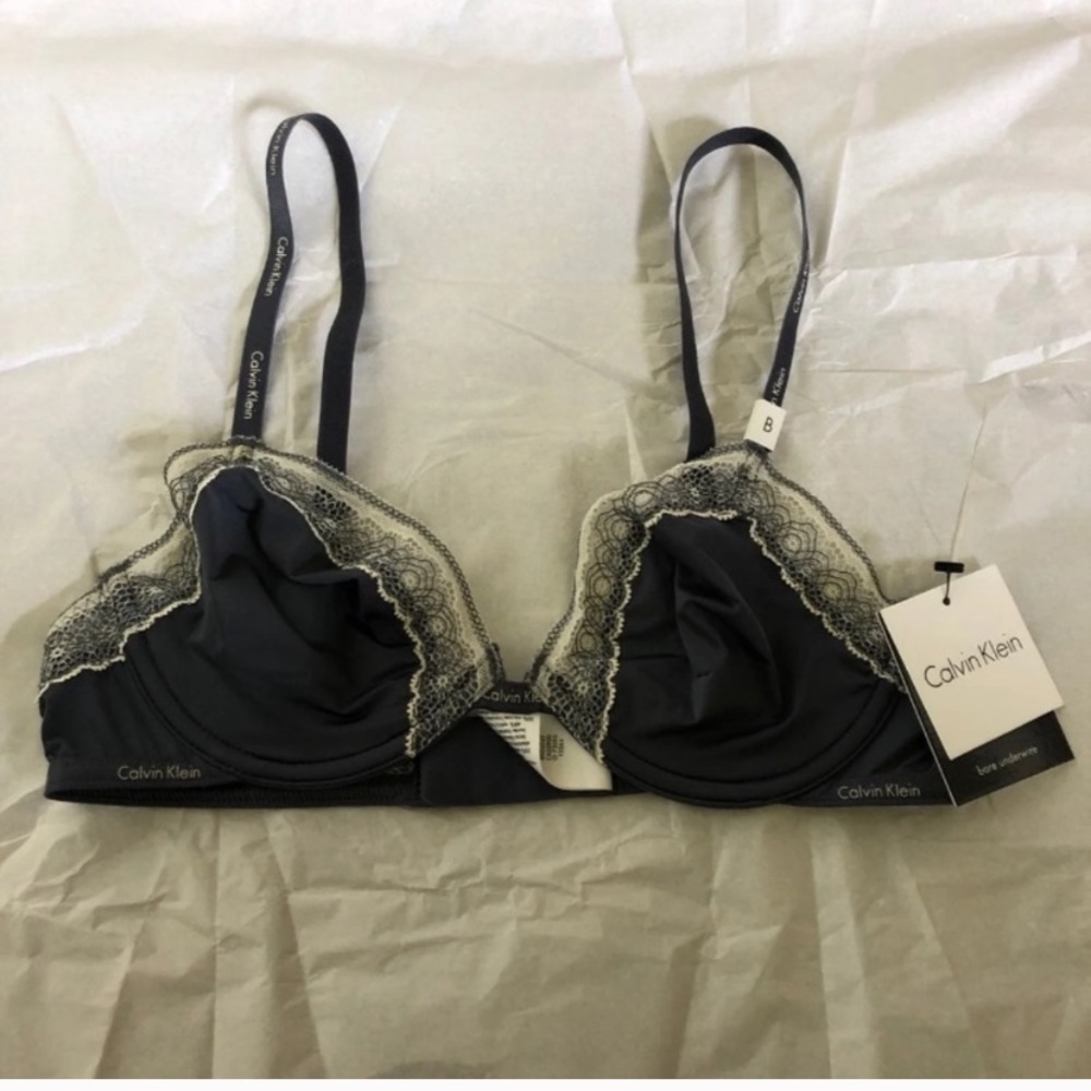 Calvin Klein bate underwire gray bra 32b lace trim